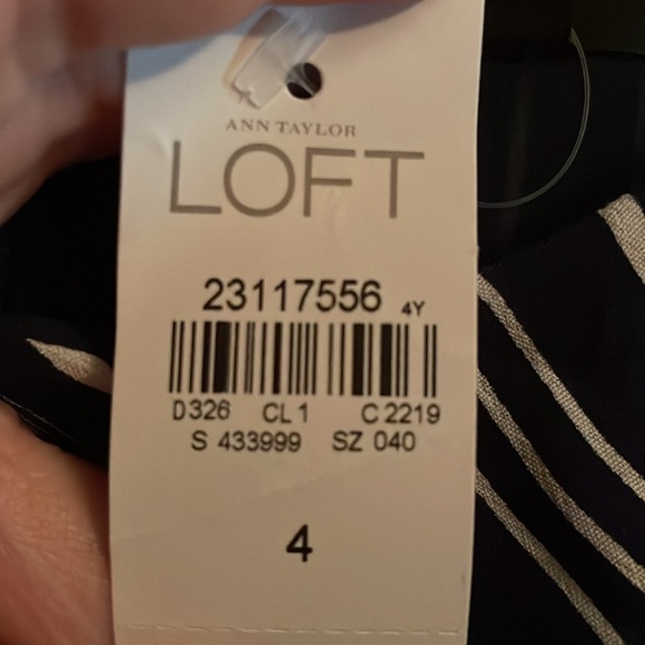 NWT Ann Taylor Loft navy blue jumpsuit size 4 - Picture 8 of 8